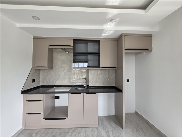 Modern 1+1 Apartment in Gazipaşa, 1.7 km to Sea | New Complex 2023