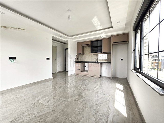 Modern 1+1 Apartment in Gazipaşa, 1.7 km to Sea | New Complex 2023