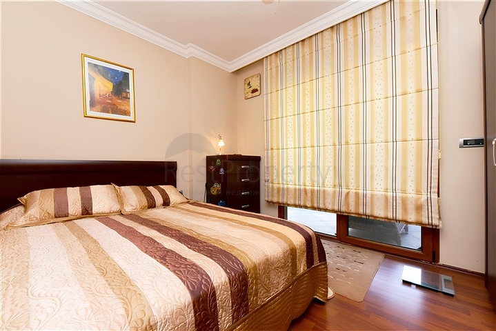 Spacious 2+1 Apartment in Central Alanya — 110 m², Resort Complex