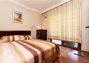 Spacious 2+1 Apartment in Central Alanya — 110 m², Resort Complex