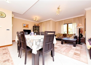 Spacious 2+1 Apartment in Central Alanya — 110 m², Resort Complex