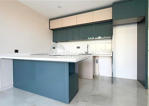 Modern duplex 2+1 with garden in a complex by the sea 