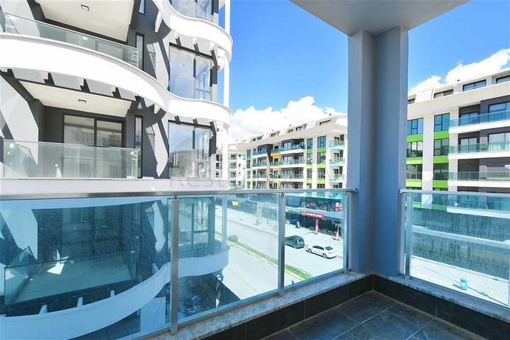 A modern apartment by the sea in Karkizhak is the perfect combination of comfort and location