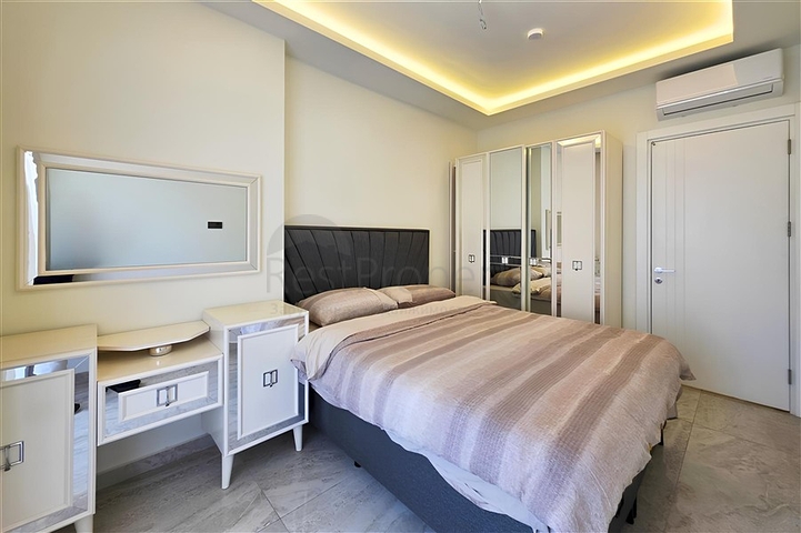 Cozy apartment with rich infrastructure in the very center of Alanya