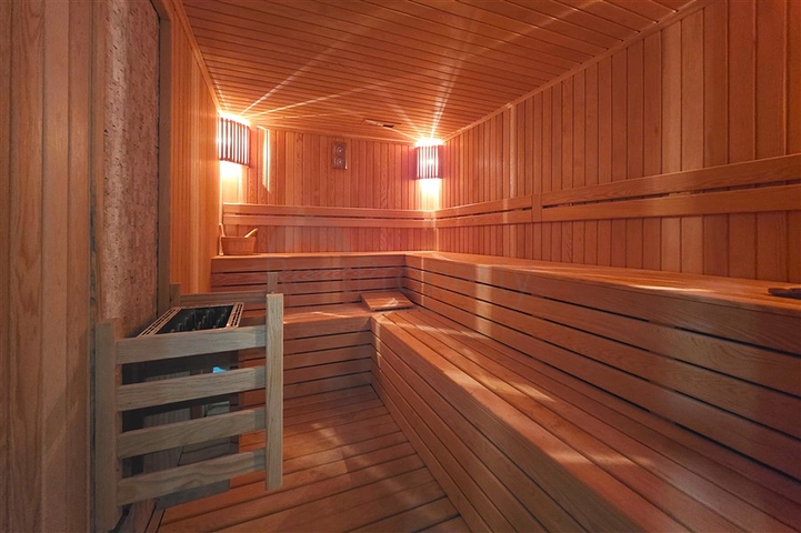 Spacious 3+1 duplex in the center of Alanya — style, comfort and walking distance to the sea