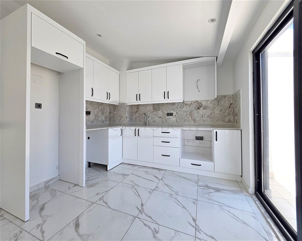 Spacious 3+1 duplex in the center of Alanya — style, comfort and walking distance to the sea