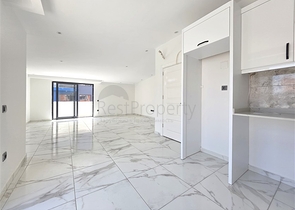 Spacious 3+1 duplex in the center of Alanya — style, comfort and walking distance to the sea