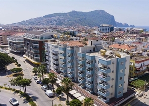 Furnished 2+1 Apartment in Cleopatra, Alanya — 250 m to the Beach