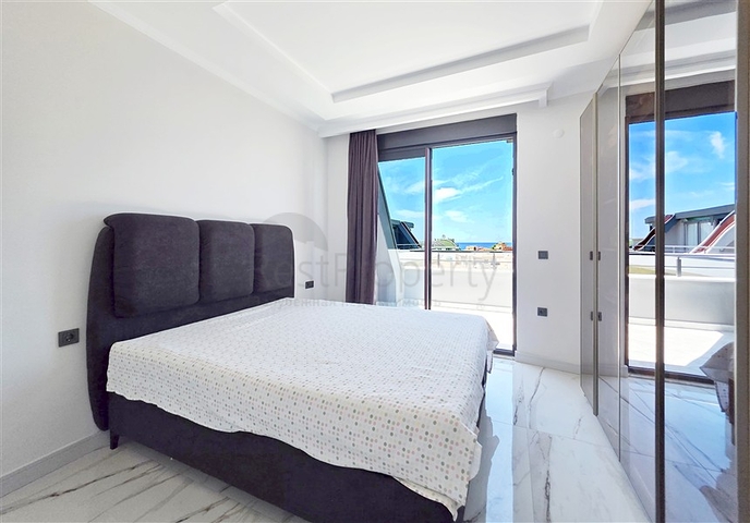Luxury 2+1 penthouse with sea view — rent for a comfortable life by the sea