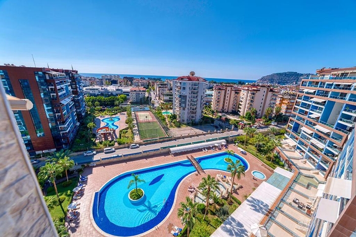 Elegant 3+1 Penthouse with Sea View in Çikcilli, Alanya – 250 m²