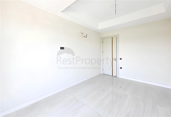Luxury apartment by the sea with developed infrastructure in Turkler Luxury apartment by the sea with developed infrastructure in Turkler