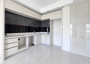 Luxury apartment by the sea with developed infrastructure in Turkler Luxury apartment by the sea with developed infrastructure in Turkler