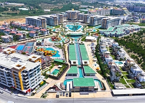 Luxury apartment by the sea with developed infrastructure in Turkler Luxury apartment by the sea with developed infrastructure in Turkler