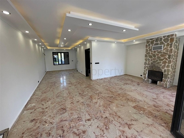 Spacious 3+1 Villa with Garden in Gazipaşa, Alanya – 215 m²