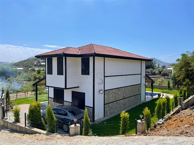 Spacious 3+1 Villa with Garden in Gazipaşa, Alanya – 215 m²
