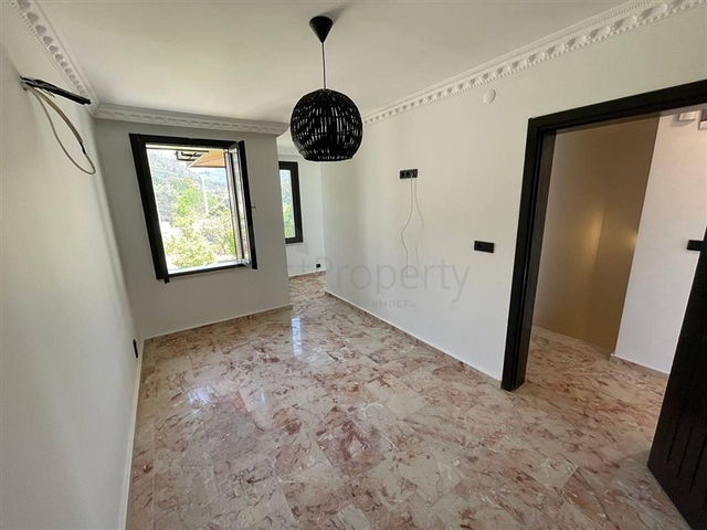 Spacious 3+1 Villa with Garden in Gazipaşa, Alanya – 215 m²