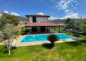 Spacious 3+1 Villa with Garden in Gazipaşa, Alanya – 215 m²
