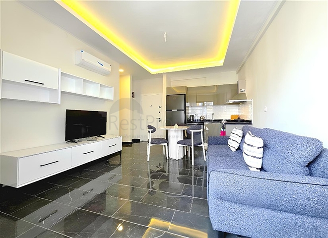 Modern 1+1 apartment for rent — comfort and infrastructure in the center of Mahmutlar