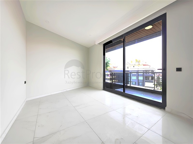 1+1 Apartment in Cleopatra Area, 400 m from the Beach — New Complex