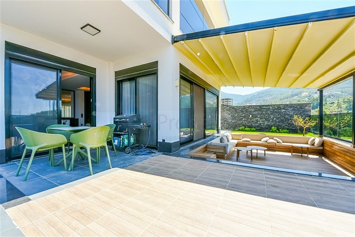 Luxury villa with panoramic sea views is the perfect combination of comfort, style and privacy.