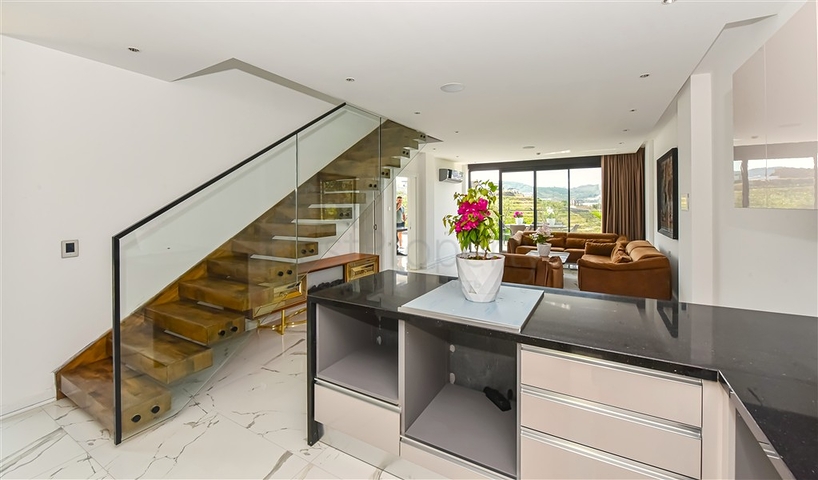 Modern villa with sea view, surrounded by nature and premium comfort