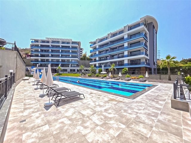 Modern apartment with panoramic sea view 