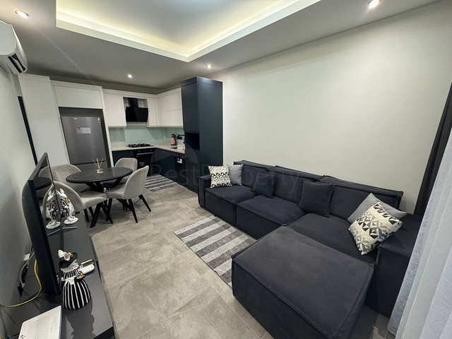 Modern 1+1 Apartment in Oba, Alanya – Furnished, 900 m to Beach