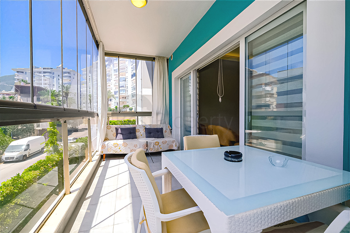 Furnished 1+1 Apartment in Oba, Alanya — 65 m², Modern Complex