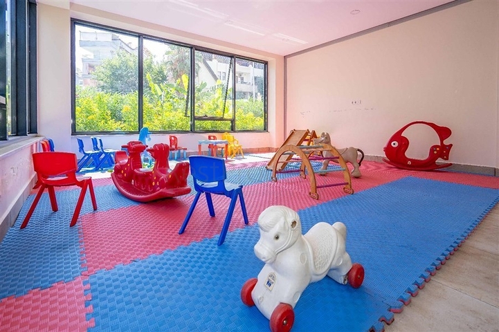 Furnished 1+1 Apartment in Oba, Alanya — 65 m², Modern Complex