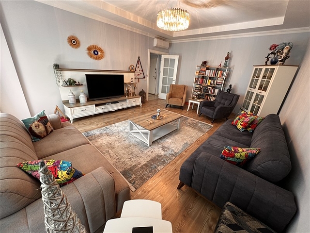 Spacious 2+1 Apartment in Oba, Alanya — 130 m², Modern Complex