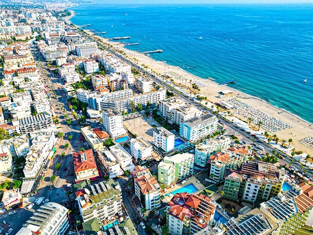 Furnished 2+1 Apartment in Oba, Alanya — 50 m to the Beach