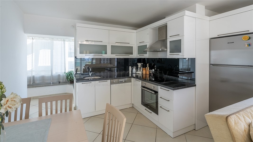 Furnished 2+1 Apartment in Oba, Alanya — 50 m to the Beach