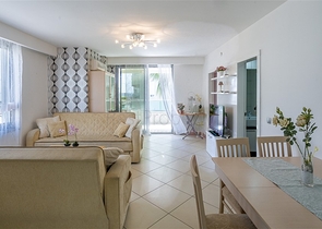 Furnished 2+1 Apartment in Oba, Alanya — 50 m to the Beach