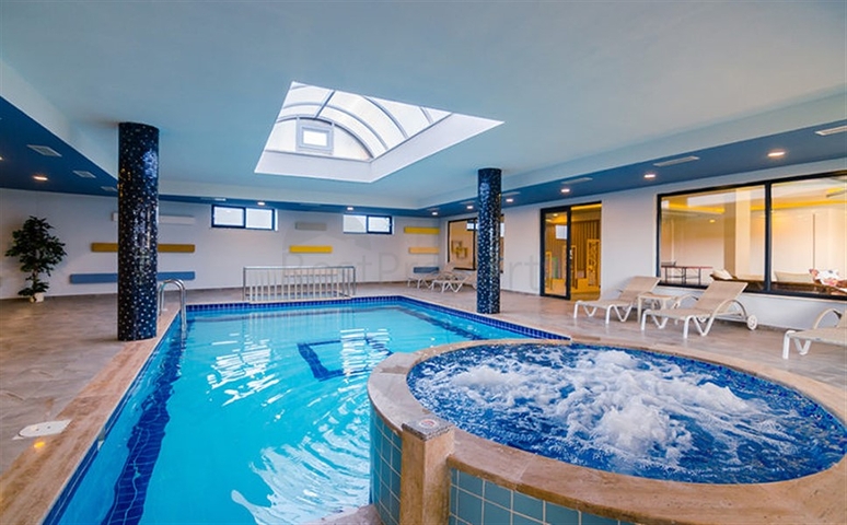 Furnished 1+1 Apartment in Oba, Alanya — 88 m² in Modern Complex