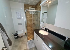 Modern 1+1 Apartment in Oba, Alanya — 75 m² with Facilities