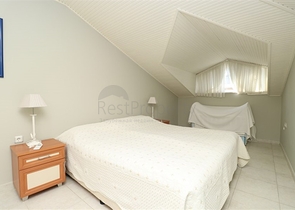 Duplex furnished 3+1 apartment with a spacious terrace in the center of Alanya