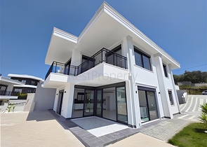 Luxury 4+1 villa with private pool and sea view in Kargicak