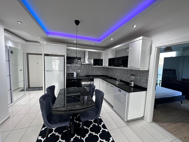 Cozy furnished apartment near the sea in the green area of Kestel