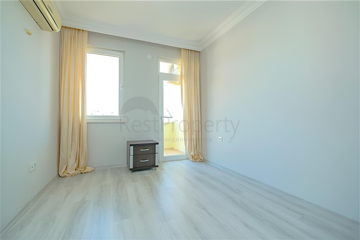 Furnished 2+1 Apartment in Cleopatra, Alanya — 700 m to the Beach