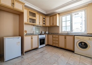 Spacious 4+1 penthouse in a cozy residential complex in Oba district — comfort for the whole family