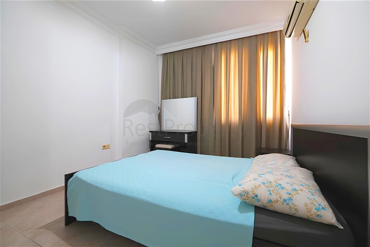 Furnished 2+1 Apartment in Cleopatra, Alanya — 700 m to the Beach