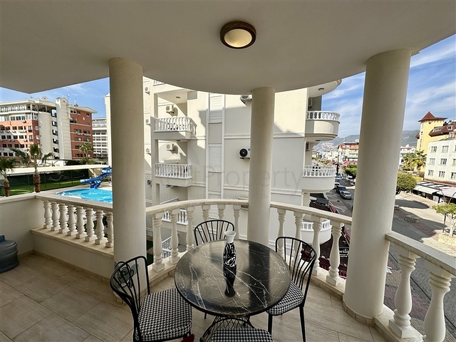 Furnished 2+1 Apartment in Oba, Alanya — 150 m from the Beach