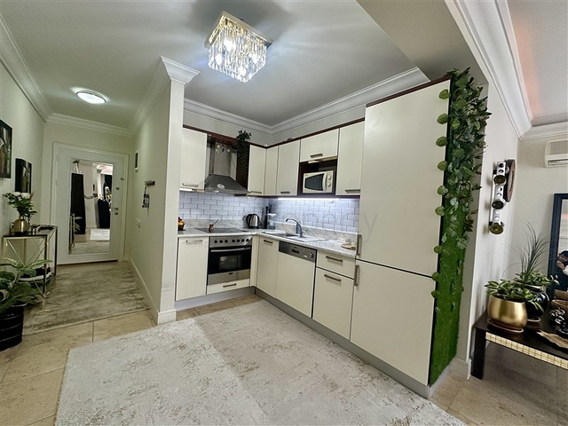 Furnished 1+1 Apartment in Cikcilli, Alanya — 700 m to the Sea