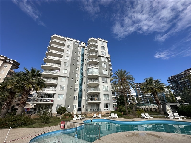 Furnished 1+1 Apartment in Cikcilli, Alanya — 700 m to the Sea