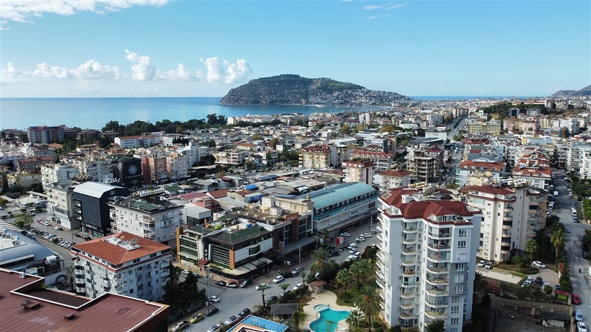 Furnished 1+1 Apartment in Cikcilli, Alanya — 700 m to the Sea