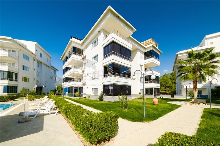 Bright 2+1 Apartment with Modern Facilities in a Prestigious Complex — 2.9 km to the Sea
