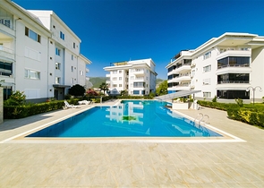 Bright 2+1 Apartment with Modern Facilities in a Prestigious Complex — 2.9 km to the Sea