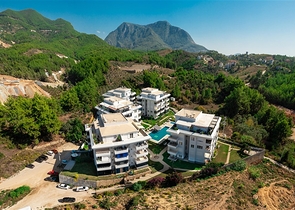 Bright 2+1 Apartment with Modern Facilities in a Prestigious Complex — 2.9 km to the Sea