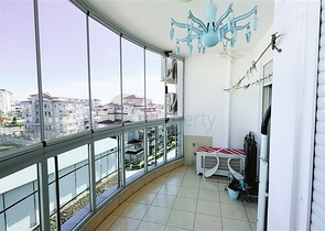 Furnished 2+1 Apartment in Alanya – Large Balcony & Rich Facilities
