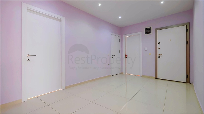 Spacious furnished 3+1 apartment with rich infrastructure in a modern residential complex
